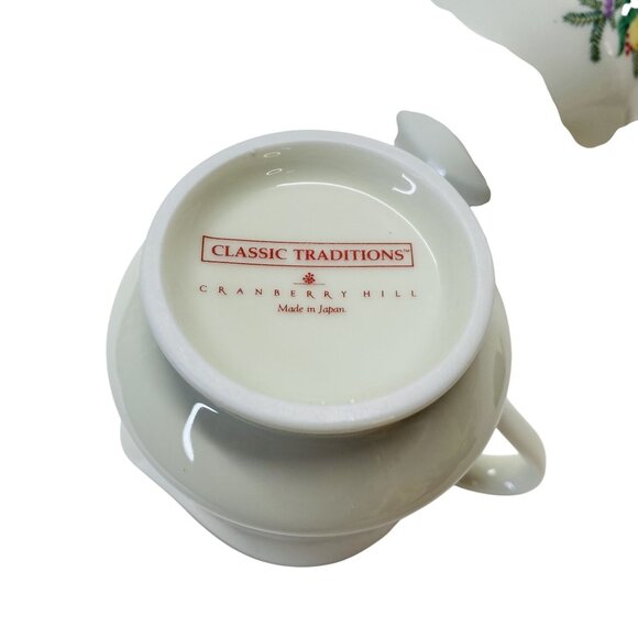 Classic Traditions Japan Christmas Creamer & Sugar Bowl Porcelain Gold Trim - Picture 5 of 8